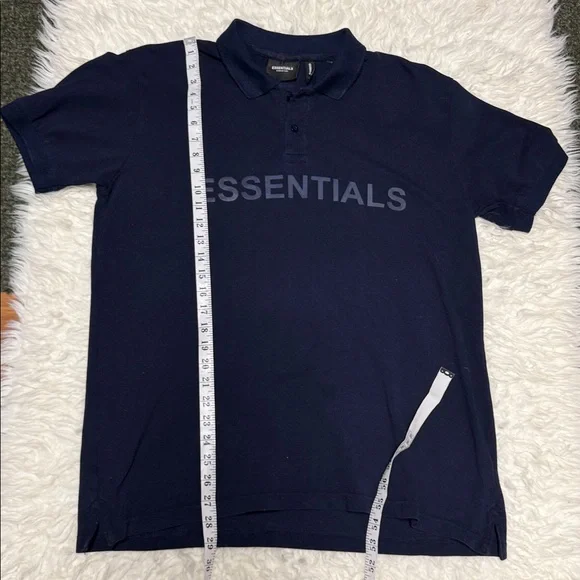 Essentials Polo - Picture 5 of 13